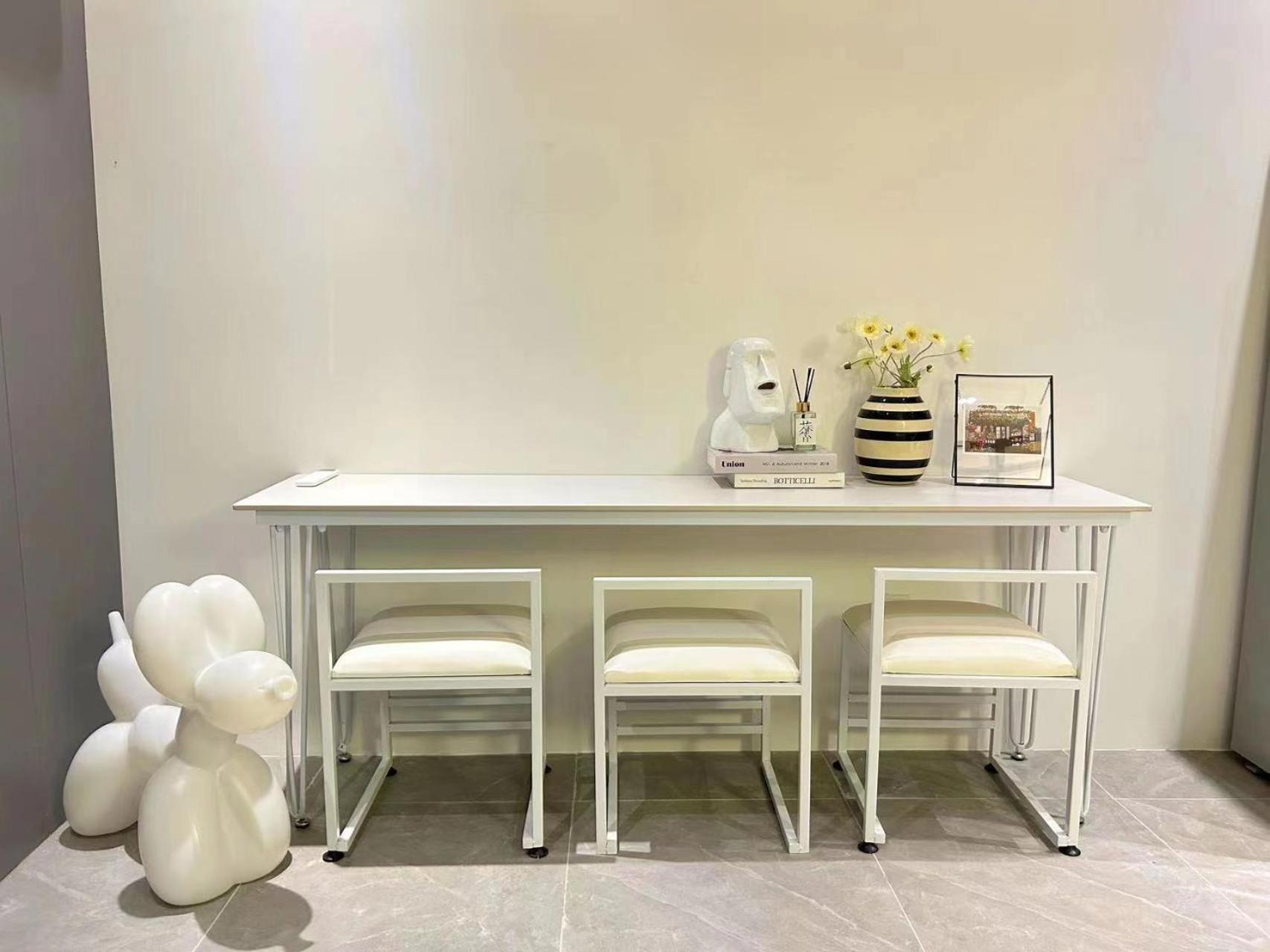 Xianlin Apartment *