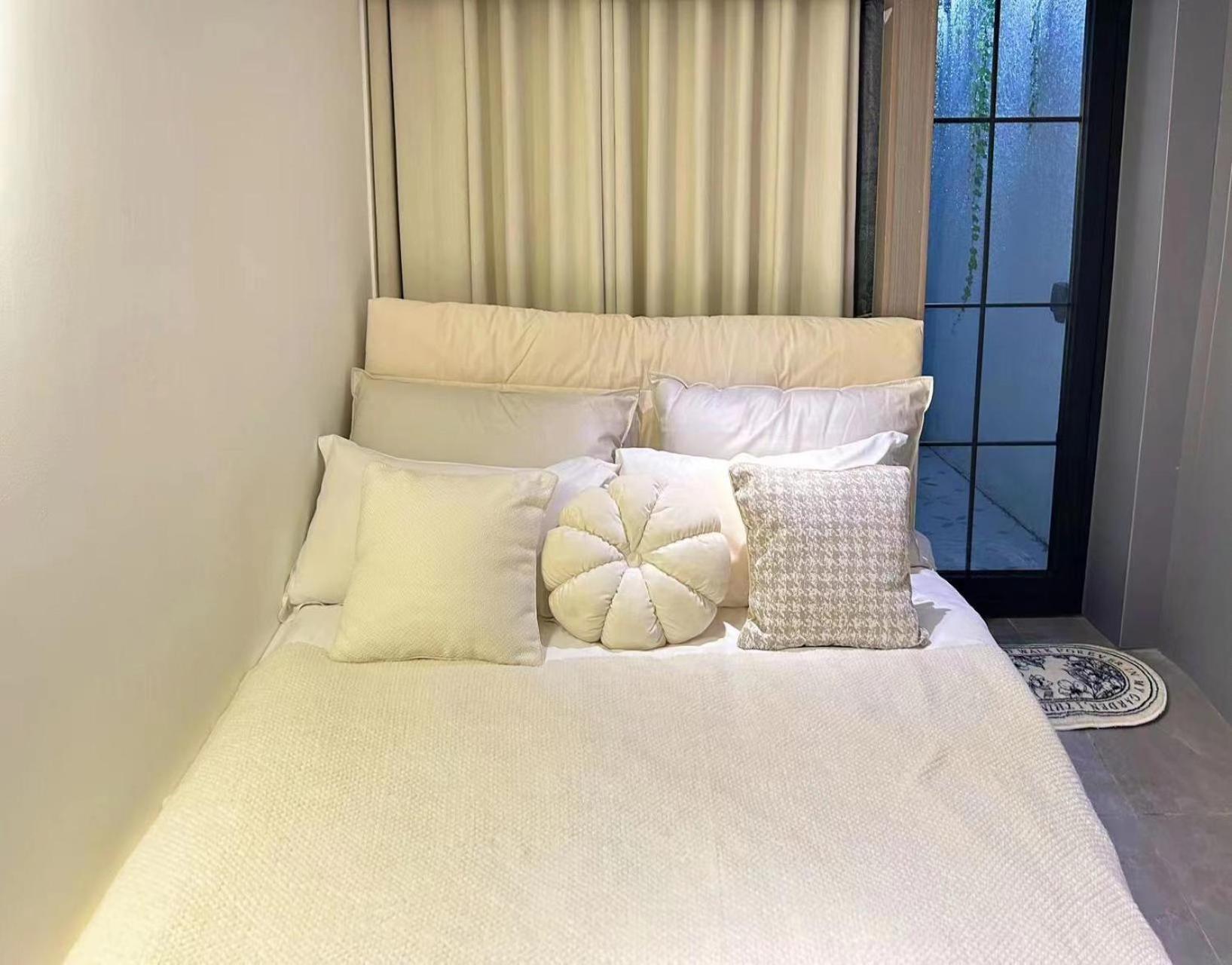 Xianlin Apartment Shanghai