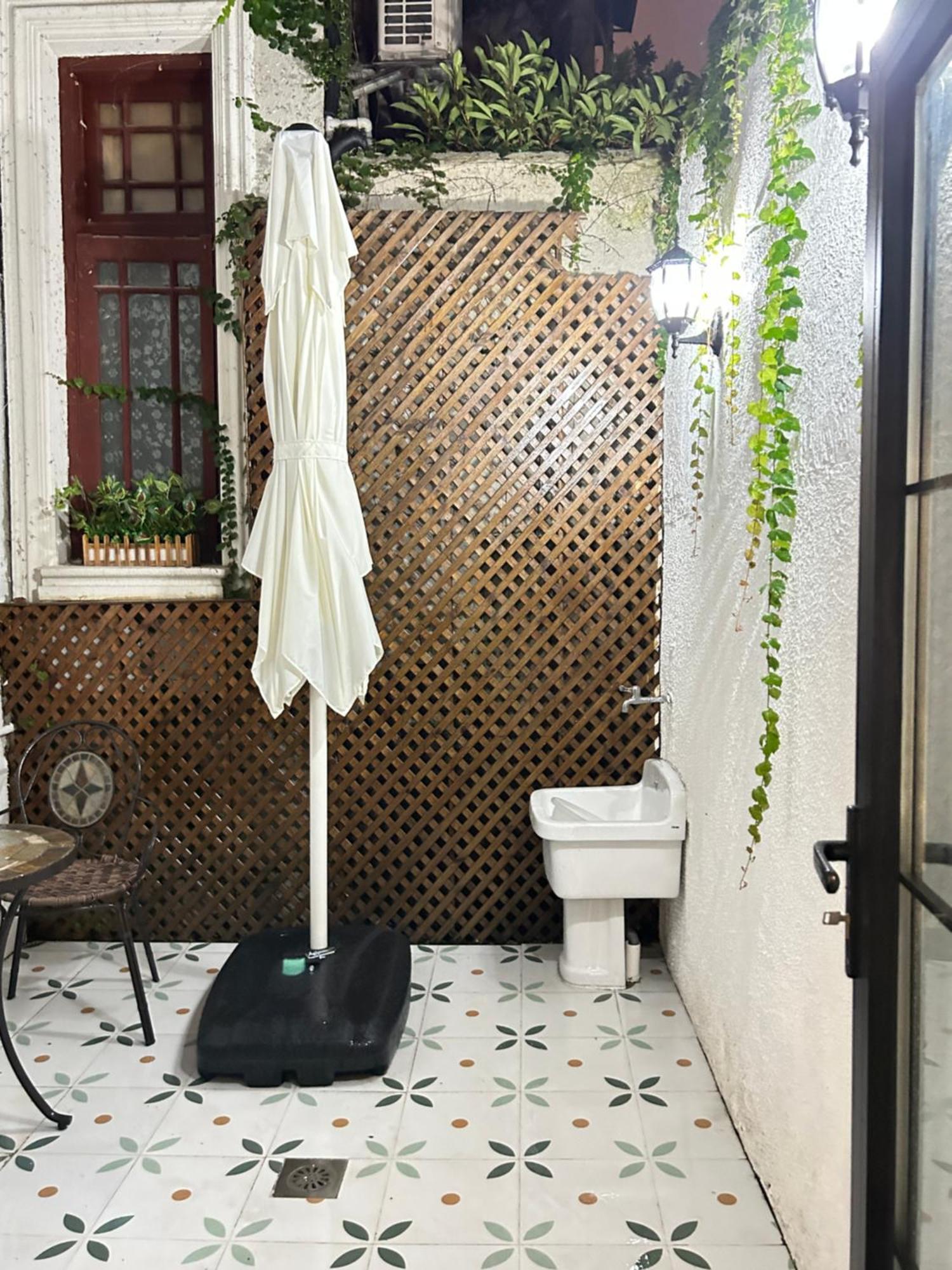Xianlin Apartment *